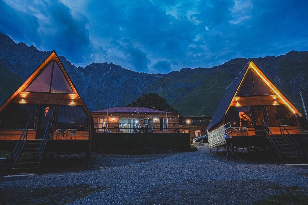 Guesthouse Elli & Cottages Kazbegi Kültér fotó