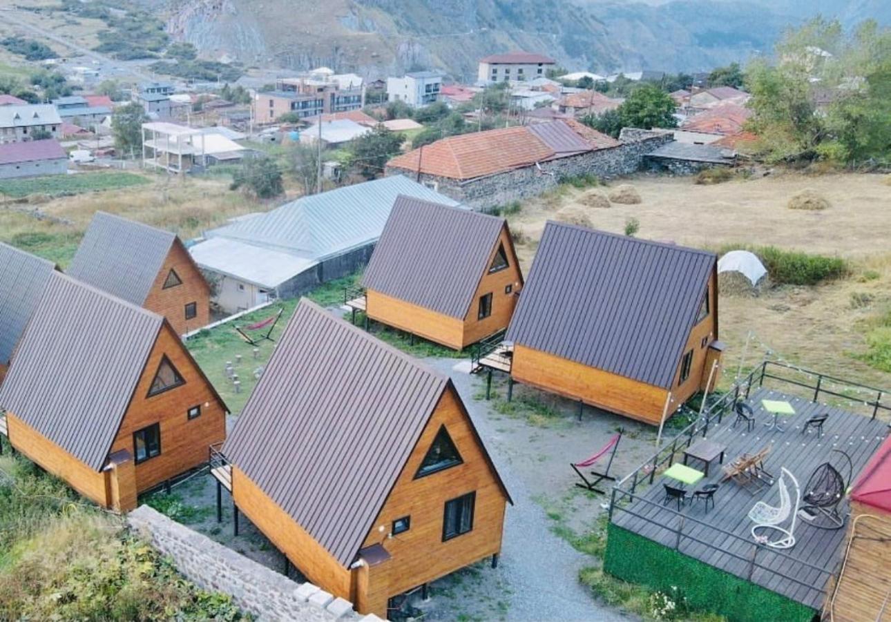 Guesthouse Elli & Cottages Kazbegi Kültér fotó