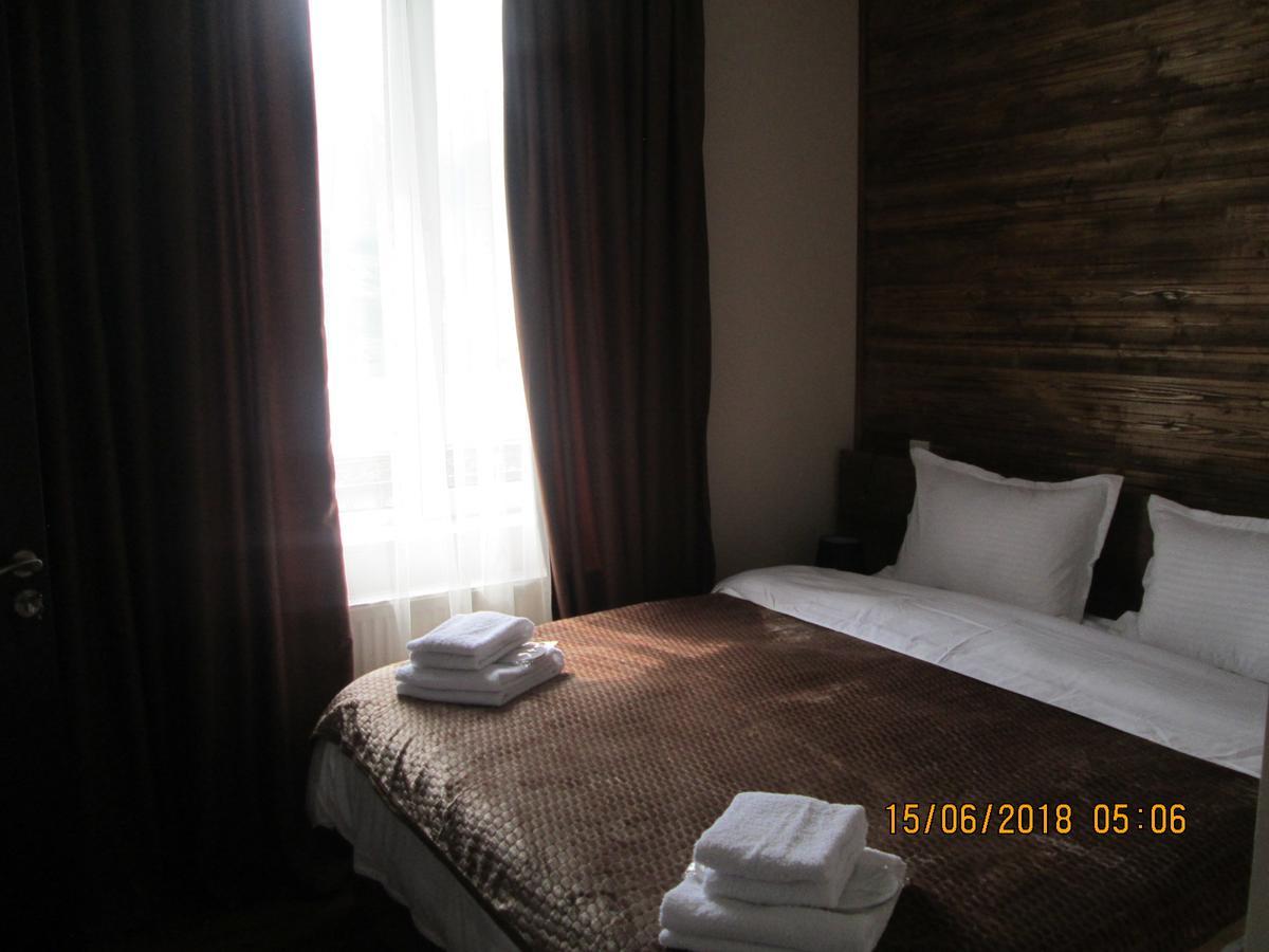 Guesthouse Elli & Cottages Kazbegi Kültér fotó