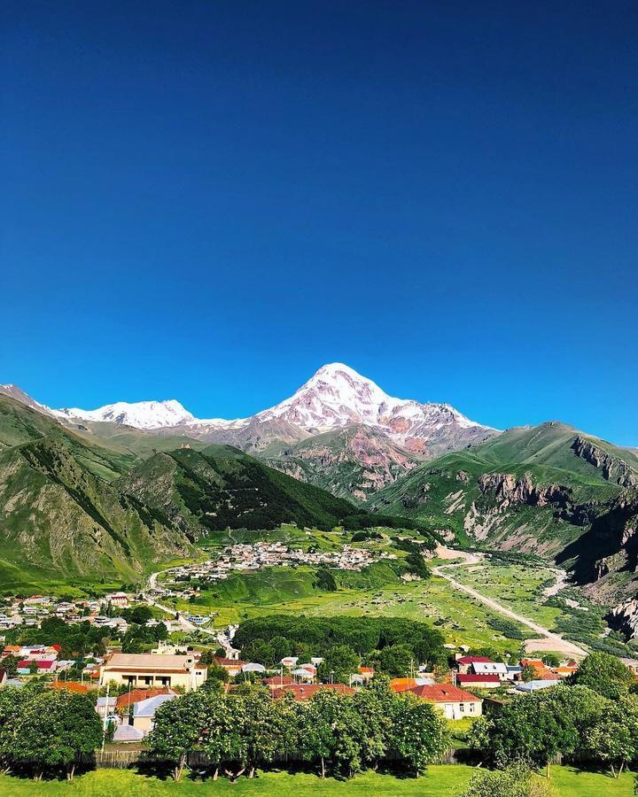 Guesthouse Elli & Cottages Kazbegi Kültér fotó