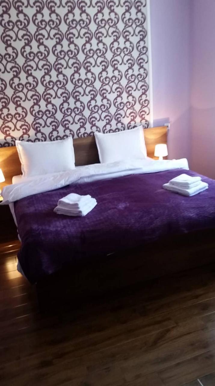 Guesthouse Elli & Cottages Kazbegi Kültér fotó